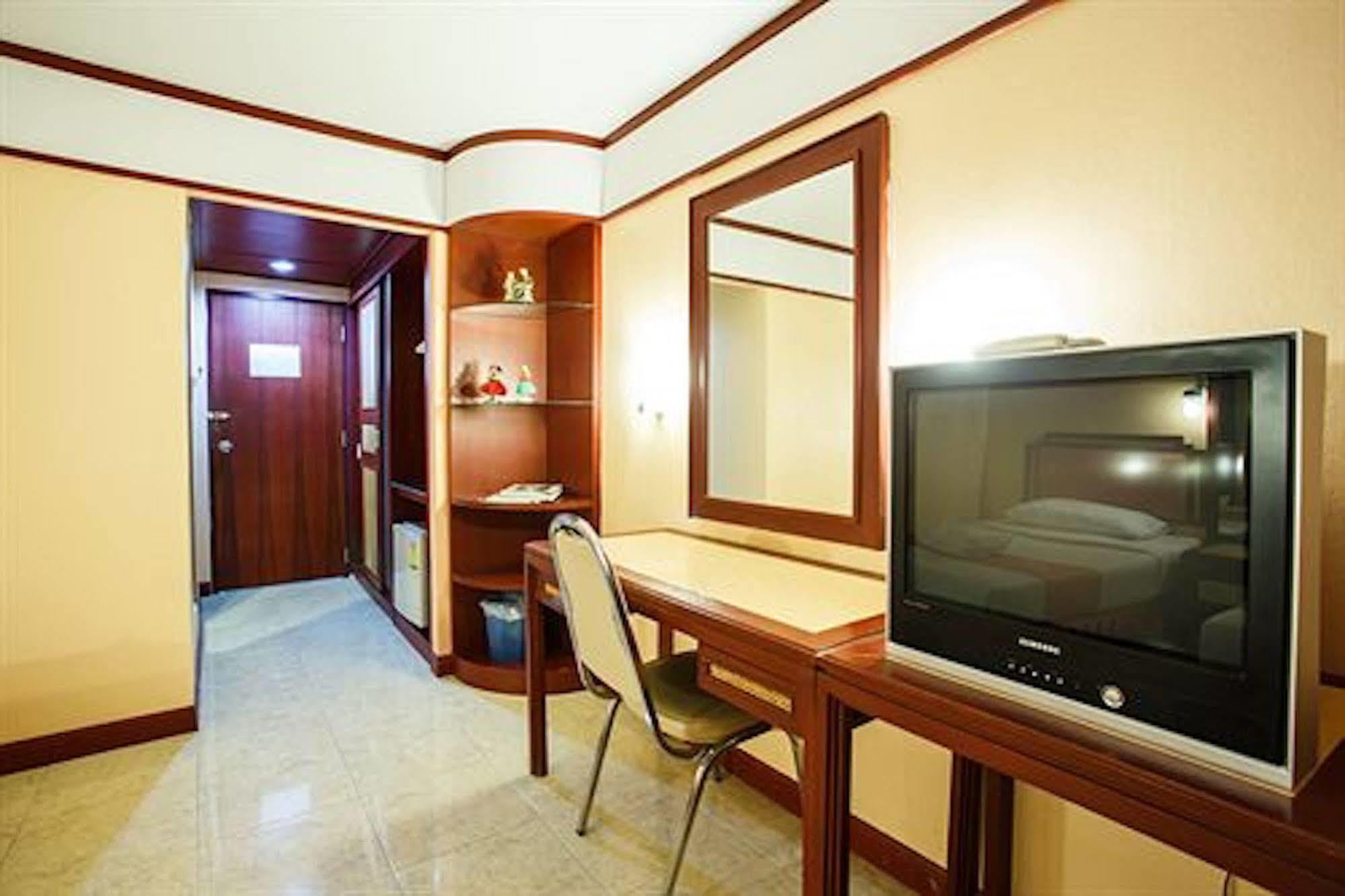 קראבי Vieng Thong Hotel מראה חיצוני תמונה